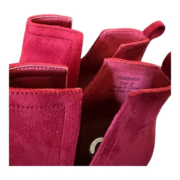 Journee Collection Issla Western Bootie in Red - Size 9 - Picture 7 of 10